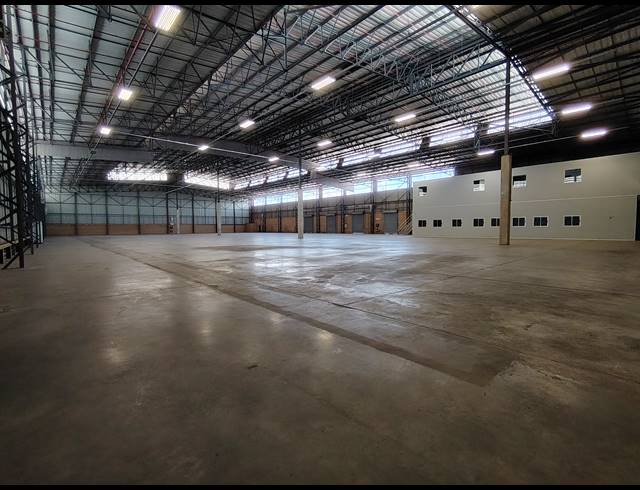 4,626M² WAREHOUSE TO LET IN GOSFORTH PARK